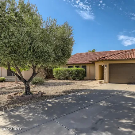 Buy this 3 bed house on 9145 West Country Gables Drive in Peoria, AZ 85381