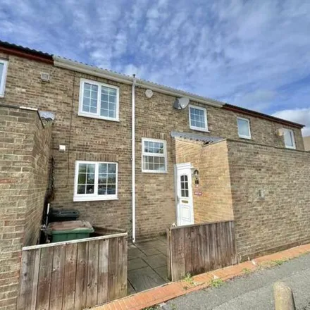 Buy this 3 bed townhouse on Helmsley Drive in Guisborough, TS14 6TG