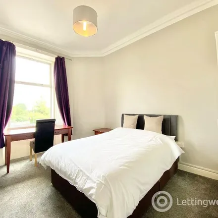 Image 2 - Wallace Street, Stirling, FK8 1NP, United Kingdom - Apartment for rent
