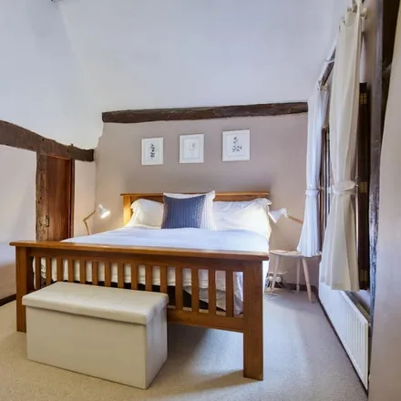 Rent this 2 bed apartment on Woodbury in EX5 1EL, United Kingdom