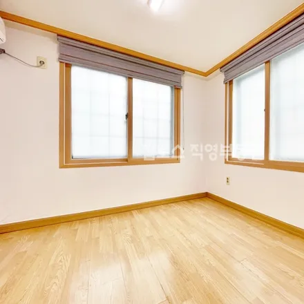 Image 1 - 서울특별시 관악구 봉천동 877-8 - Apartment for rent