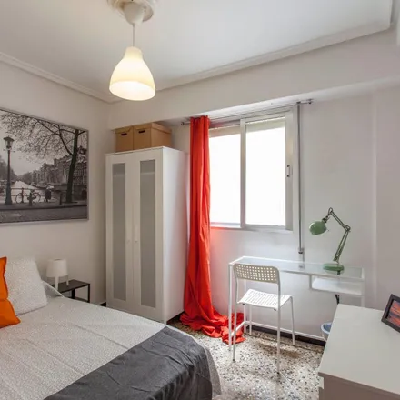 Image 3 - Carrer de l’Orient, 46005 Valencia, Spain - Apartment for rent