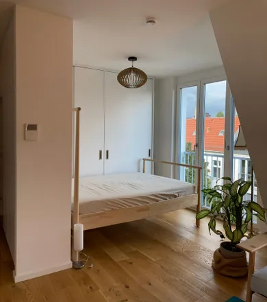 Rent this 1 bed apartment on Einbecker Straße 45 in 10315 Berlin, Germany