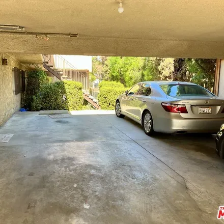 Image 7 - 12264 Chandler Boulevard, Los Angeles, CA 91607, USA - Townhouse for sale