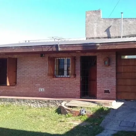 Image 2 - Gonzales Chaves 2739, El Martillo, Mar del Plata, Argentina - House for sale