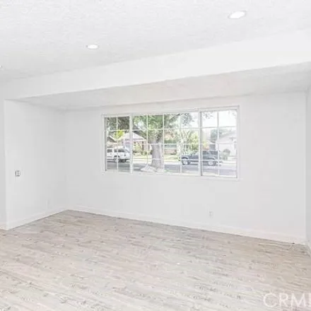 Image 4 - Alley ‎80766, Los Angeles, CA 91303, USA - House for rent