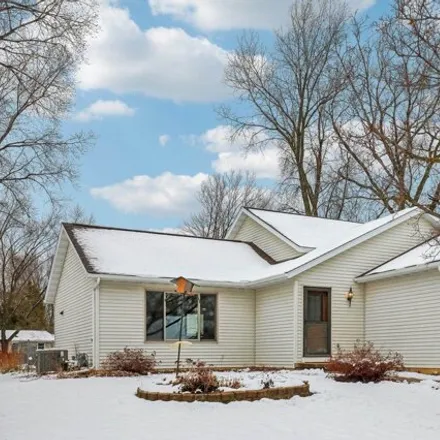 Buy this 4 bed house on 4322 Sentinel Pass in Fitchburg, WI 53711