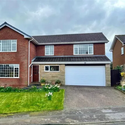 Buy this 5 bed house on Rosehill in Great Ayton, TS9 6BH
