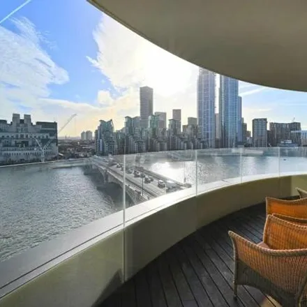 Buy this 3 bed apartment on Riverwalk in 157-161 Millbank, London