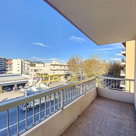 Image 3 - Résidence Le Deuville, 10 Avenue de Nice, 06800 Cagnes-sur-Mer, France - Apartment for rent