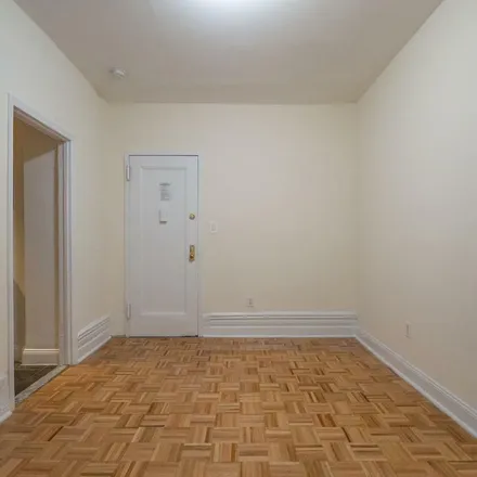 Rent this 2 bed apartment on 119 West Washington Place in New York, NY 10014