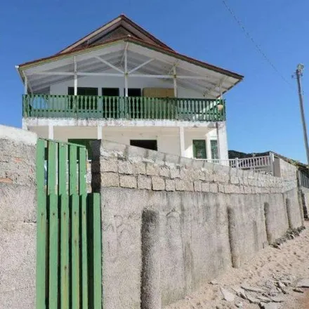 Buy this 1studio house on Servidão Dorval Joaquim Thomás in Armação do Pântano do Sul, Florianópolis - SC