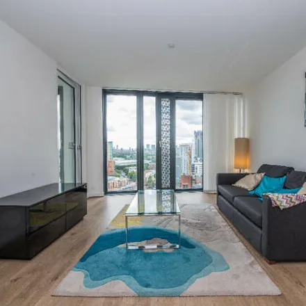 Rent this 2 bed apartment on Unex Tower in 7 Station Street, London