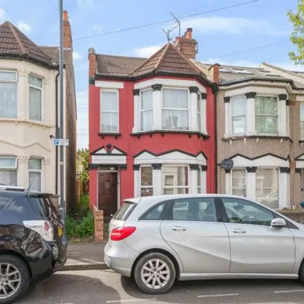 Buy this 3 bed house on St. Kilda's Road in Greenhill, London
