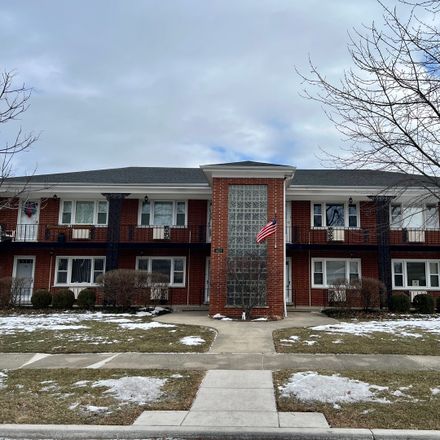 Rent this 1 bed townhouse on 1427 Homestead Road in La Grange Park, IL 60526