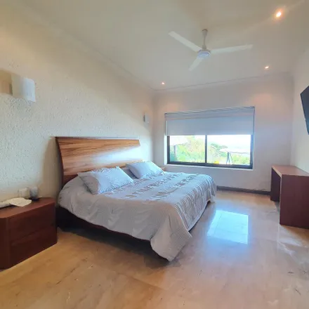 Buy this studio house on Paseo de la Cima in Punta Brisa, 39300 Acapulco