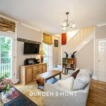 Image 6 - Hermon Hill, London, E11 1UP, United Kingdom - Townhouse for sale
