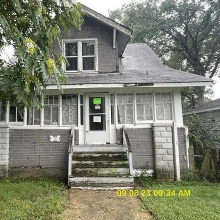 Buy this 3 bed house on 309 River Oaks Drive in Calumet City, IL 60409