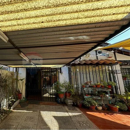 Image 5 - Avenida Padre Luis Querbes 2745, 782 1093 Provincia de Santiago, Chile - House for sale