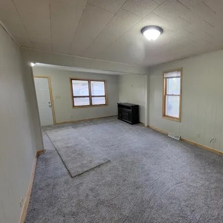 Image 7 - 1223 Plattsburg Street, Antigo, WI 54409, USA - House for sale