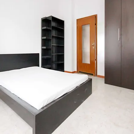 Rent this 6 bed room on Scuola elementare Luigi Scrosati in Via Salvatore Barzilai, 20146 Milan MI