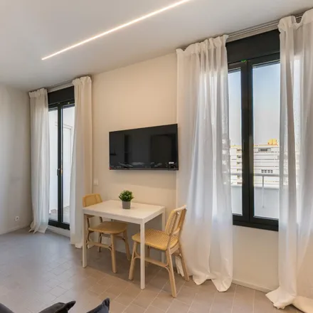 Image 5 - Passeig de Manuel Girona, 52, 08034 Barcelona, Spain - Apartment for rent