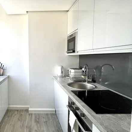 Rent this 1 bed apartment on City of Edinburgh in EH1 2LP, United Kingdom