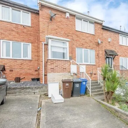 Image 1 - Farcroft Grove, Sheffield, S4 8BP, United Kingdom - Townhouse for sale