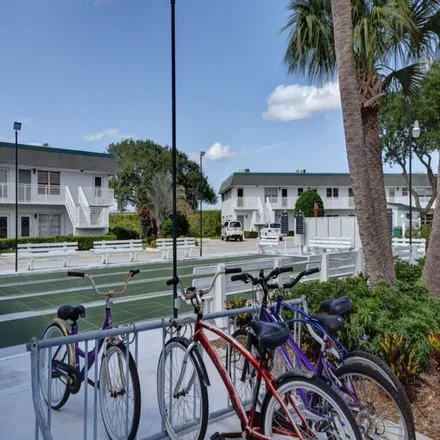 Image 9 - 2846 Indian River Boulevard, Vero Beach, FL 32960, USA - Apartment for rent