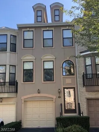 Rent this 2 bed townhouse on 462 Hartford Drive in Nutley, NJ 07110
