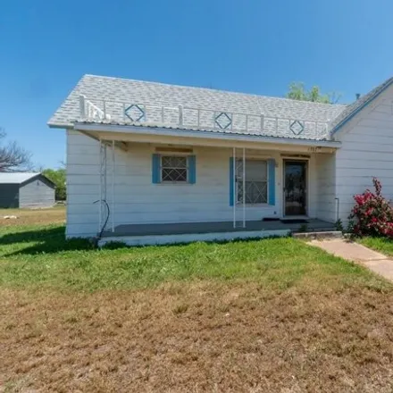 Buy this 2 bed house on 1754 Elm Street in Ballinger, TX 76821