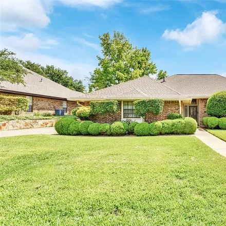 Buy this 3 bed house on 6624 Quail Ridge Drive in North Richland Hills, TX 76180