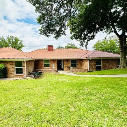 Buy this 4 bed house on 896 Cliffside Drive in Harker Heights, Bell County