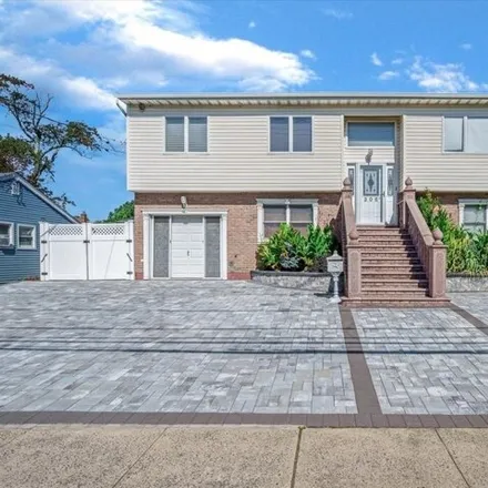 Rent this 5 bed house on 306 Anchor Avenue in Oceanside, NY 11572