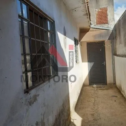 Buy this 3 bed house on Avenida Marcello Braghini in Vila Melhado, Araraquara - SP