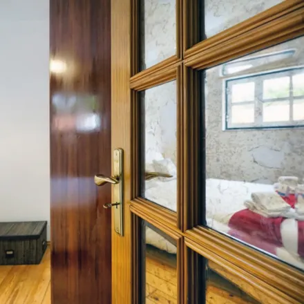 Rent this 1 bed apartment on Rua da Cruz de Santa Apolónia 58 in 1170-376 Lisbon, Portugal