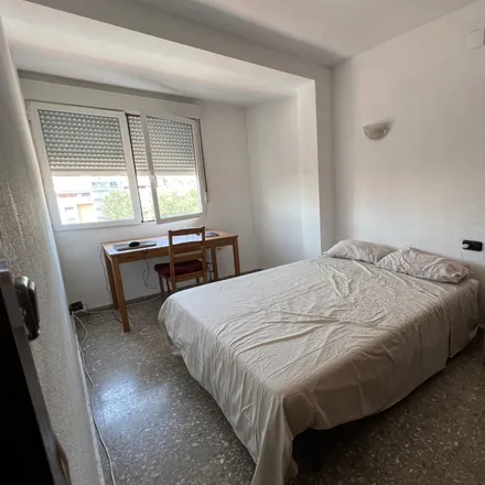 Image 3 - Carrer de Fuencaliente, 46023 Valencia, Spain - Room for rent