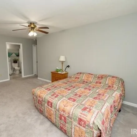 Image 4 - 2017 Aberdeen Drive, South Bend, IN 46614, USA - Condo for sale