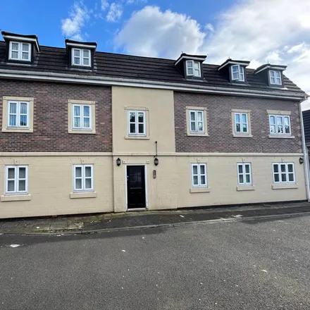 Rent this 2 bed apartment on Quarry Gardens in Knowsley, L36 6FN