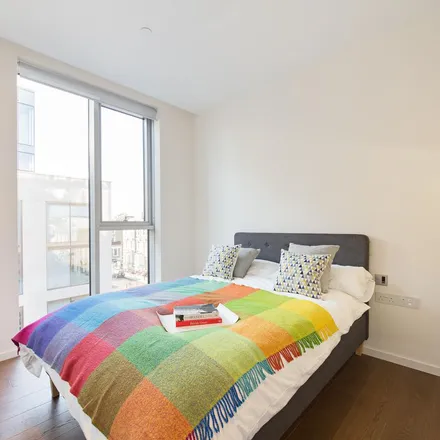 Rent this 3 bed apartment on Bolander Grove North in 1 Lillie Square, London