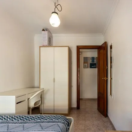 Image 6 - Pistes d'esport, Carrer de Peris Brell, 46023 Valencia, Spain - Apartment for rent