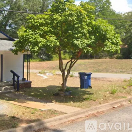 Rent this 3 bed house on 606 South Allen Boulevard