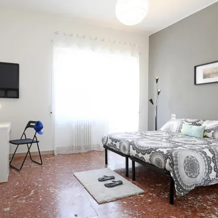 Rent this 5 bed room on Parrocchia Santa Maria Regina degli Apostoli alla Montagnola in Via Antonino Pio, 00145 Rome RM
