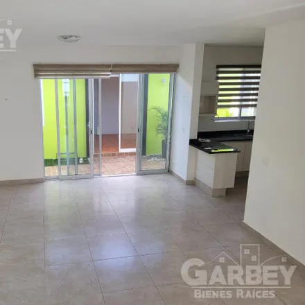 Buy this studio apartment on Calle Lago Nichupte in 76100 Juriquilla, QUE