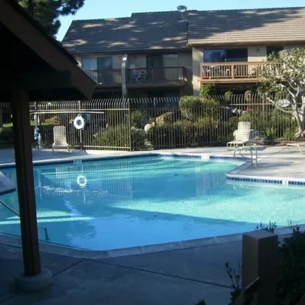 Image 5 - 40-49 Tangelo, Irvine, CA 92618, USA - Apartment for rent