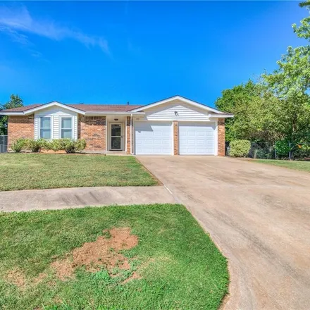 Buy this 3 bed house on 813 North Ramblin Oaks Drive in Moore, OK 73160