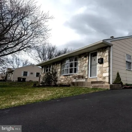 Rent this 3 bed house on 2541 Carroll Lane in Upper Moreland Township, PA 19090