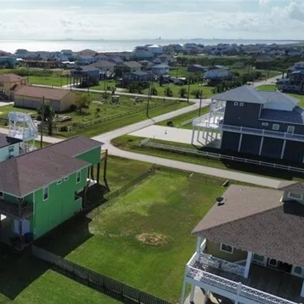 Image 2 - 865 Townsend Drive, Galveston County, TX 77650, USA - House for sale