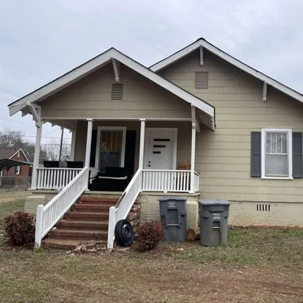 Buy this 3 bed house on 420 Powell Mill Road in Spartanburg, SC 29301