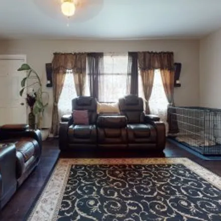Rent this 3 bed apartment on 811 Hampton Road